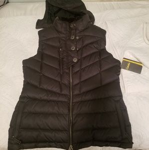 Cabela's womens vest